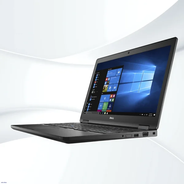 Dell latitude 5580 i7-7 hq /Intel Core i7 7th/RAM  8 GB DDR4/SSD 256G  M.2/viga 1 intel 620/  الشاشة: 15.6 Non-Touch FHD