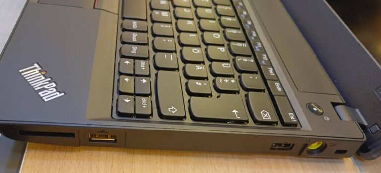 Lenovo ThinkPad X130e/AMD E-450 APU/RAM:4GB/hard:320 جيجا HDD/ 13.3 بوصة - Image 4