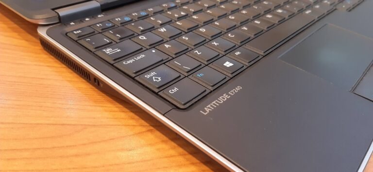 DELL Latitude E7240/Intel Core I7-4600U CORE I7 GEN4/RAM- 8 GB/Hard Disk -SSD 128 M.SATA/vga-Intel HD Graphics 4400 128 To 2G - Image 2