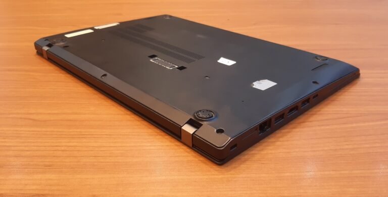 Lenovo ThinkPad T470s/Intel Core i5-7300U CORE I5 GEN7/RAM- 8 GB R4/Hard Disk -256 SSD M.2/vga-Intel HD Graphics 620 To 8G/Turn 180/touchscreen - Image 5