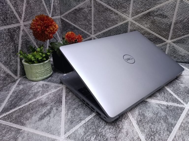 Dell Precision 3551 /CPU : Intel® Core™ i7-10875H (8 Cores ) / CORE i7 - GEN10/Ram : 32 GB DDR4/Hard Disk : 512 GB SSD M2 NVME/Monitor : 15.6“inch Touch Screen/NVIDIA Quadro P620 4G DDR5  + Intel UHD Graphics /Screen Resolution : FHD IPS 1920X1080 Touch - Image 5