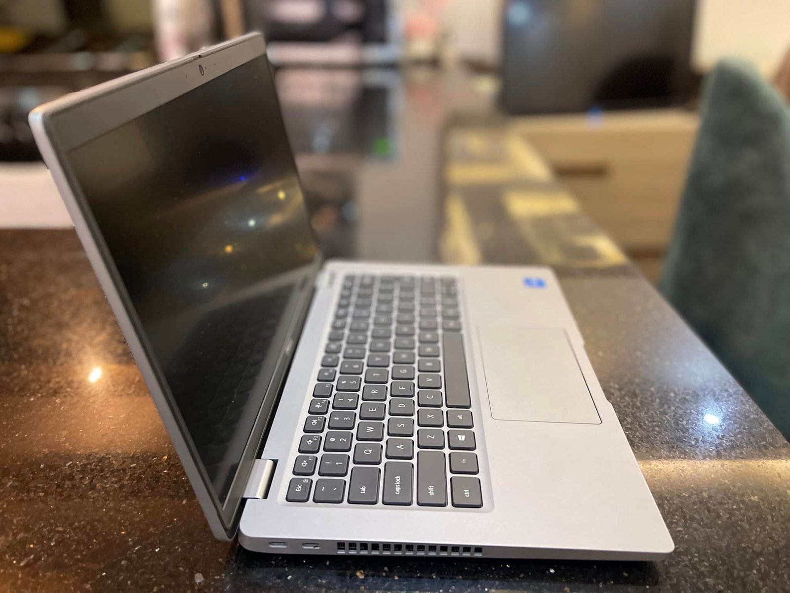Laptop Dell latitude 5420 / Core Core i5 1145G7 11 / ‏Ram 16 DDR4 /‏SSD 256 nvme /‏Vga intel lris (R) plus 2G.B /‏Screen 14.1 FHD IPS