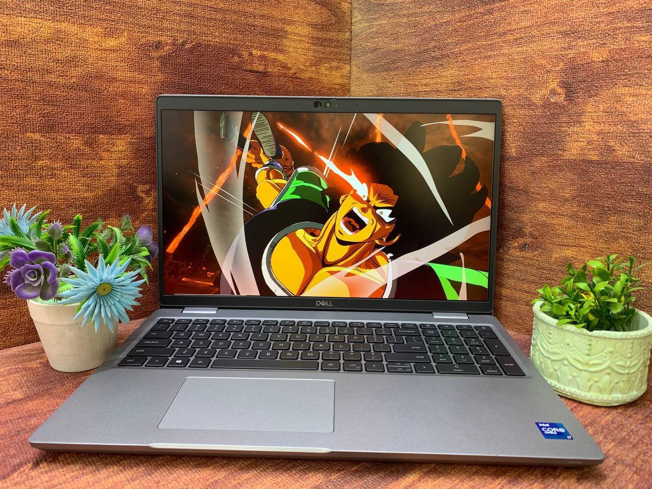 Dell Precision 3561/ Intel Core i7-11850H/Ram: 16 GB DDR4/ 512 جيجا SSD M.2 NVMe/ Nvidia Quadro T600 – 4 جيجا DDR6 + Intel UHD Graphics/ شاشة 15.6 بوصة FHD IPS Touch screen 1920×1080