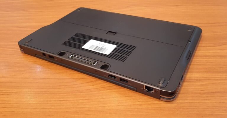 DELL Latitude E7240/Intel Core I7-4600U CORE I7 GEN4/RAM- 8 GB/Hard Disk -SSD 128 M.SATA/vga-Intel HD Graphics 4400 128 To 2G - Image 5