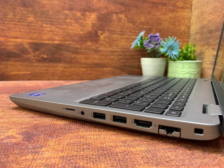 Dell Precision 3561/ Intel Core i7-11850H/Ram: 16 GB DDR4/ 512 جيجا SSD M.2 NVMe/ Nvidia Quadro T600 – 4 جيجا DDR6 + Intel UHD Graphics/ شاشة 15.6 بوصة FHD IPS Touch screen 1920×1080 - Image 5