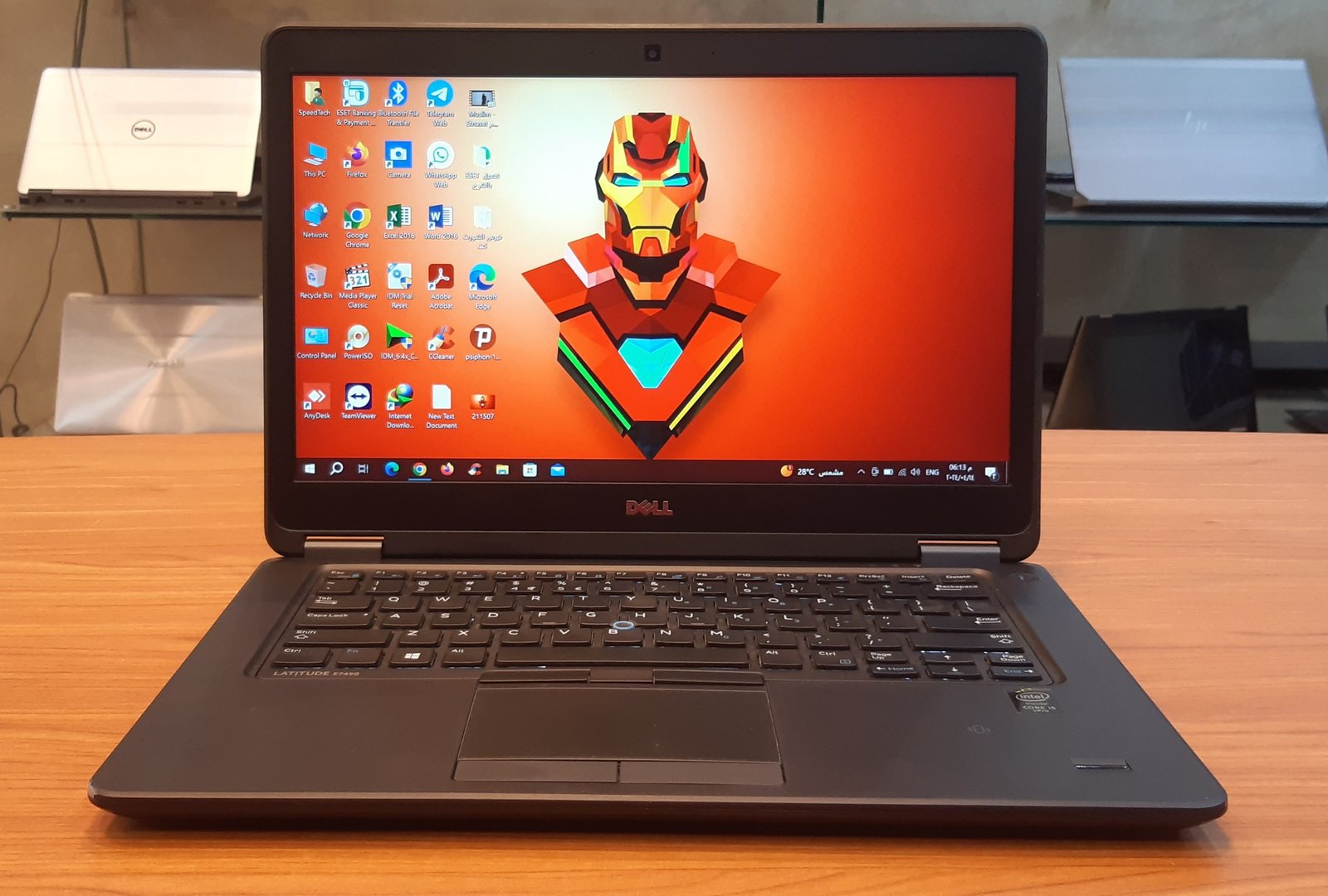 Dell Latitude E7450/Intel Core i5-5300U vPro/RAM-8 GB/Hard Disk -128 SSD M.SATA