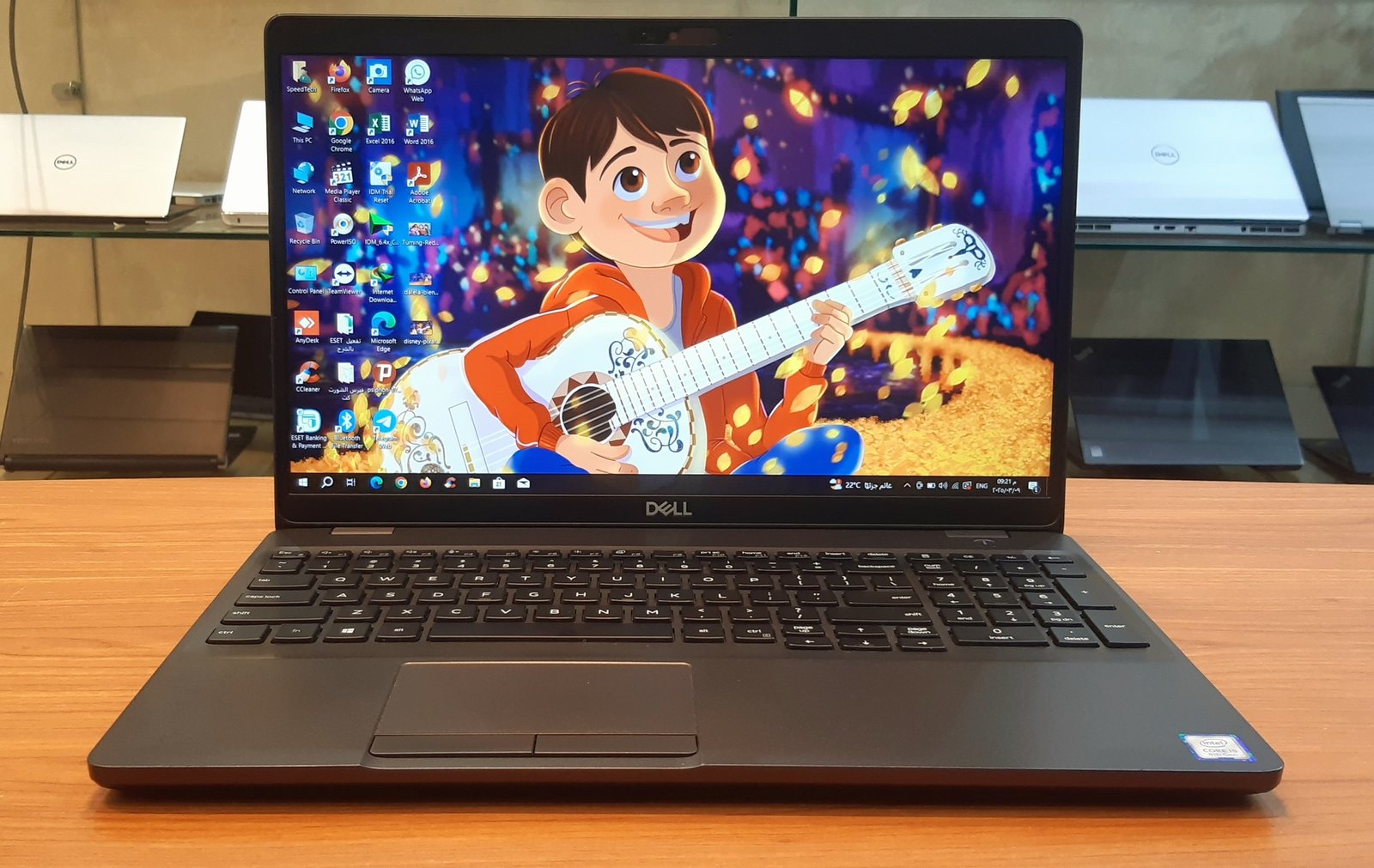 DELL Precision 5500 /Intel Core i5-8356U CORE I5 GEN8/Ram:8GB ddr4/Hard:256 SSD/