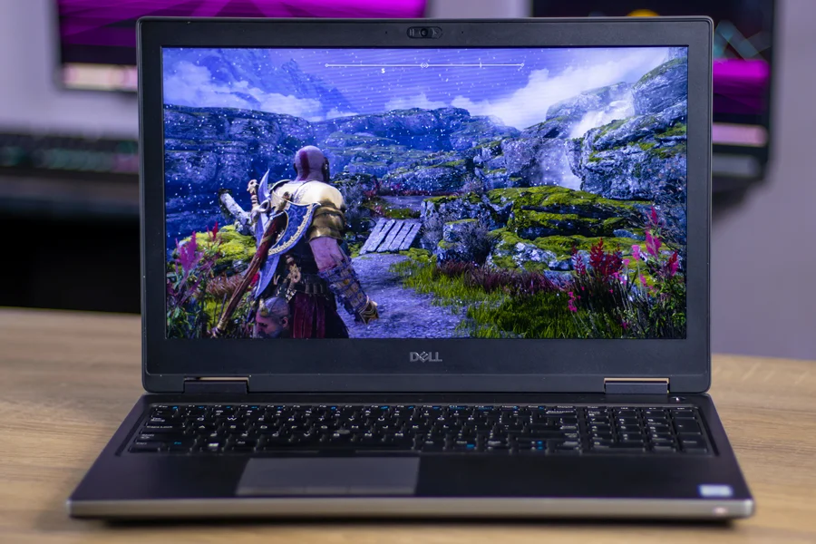 dell precision 7540/intel xeon e-2276m/ Nvidia rtx 3000 6GB GDDR6/512 جيجا بايت SSD M.2/32 جيجا بايت DDR4