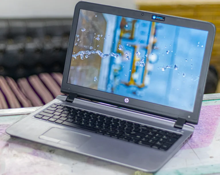 HP PROBOOK 450 G2/intel core i3-5010u/hARD: 500 GB HDD/Ram:4GB - Image 4