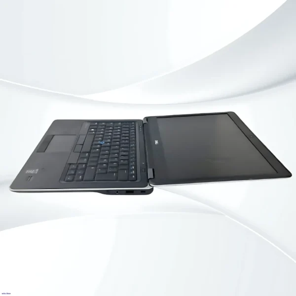 Dell Latitude E7440 - Image 4