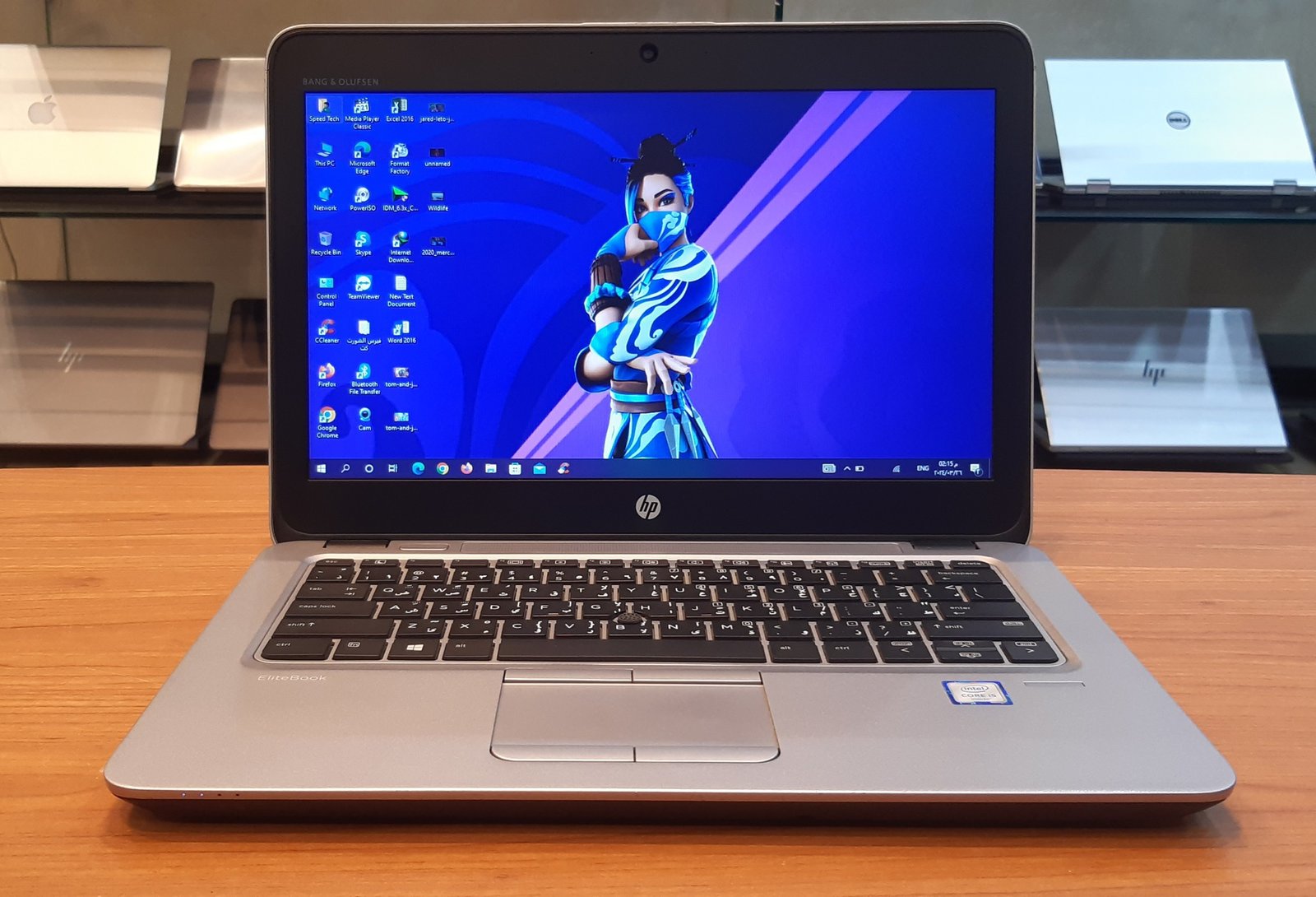 HP EliteBook 820 G3/Intel Core i5-6300U CORE I5 GEN6/RAM- 8 GB R4-2Slot/Hard Disk - 256 SSD M.2/vga-Intel HD Graphics 520 To 4G