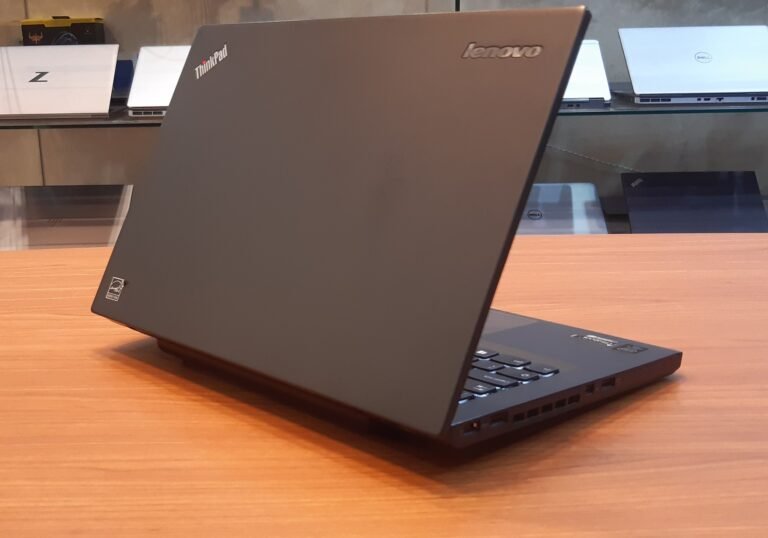 Lenovo ThinkPad T450s/Intel Core i7-5600U Vpro/RAM- 8 GB/Hard Disk -256 SSD/vga-Intel HD Graphics 5500 To 4G/Turn 180 - Image 5