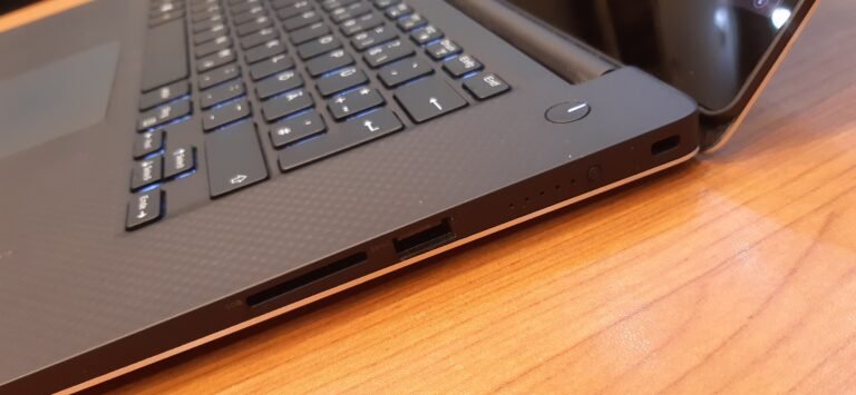 Dell XPS 15 9550/ Intel Core i7-6700HQ Core i7-GEN6/RAM-16GB  R4-2Slots/Hard Disk - 256 SSD M.2/vga-Nvidia Geforce GTX 960M 2G To 10G + Intel HD Graphics 530 To 8G/Touchscreen - Image 2
