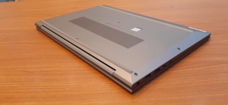 HP ZBook Fury15 G7/Processor : Intel Core i7-10850H/Ram:16Gb DDR4/Harddisk:SSD : 512GB ssd NVME/Graphics 1: Intel UHD Graphics up to 4 GB/Graphics 2: NVIDIA Quadro T2000 4 GB GDDR5 dedicated/Display : (15.6 in) - Image 4