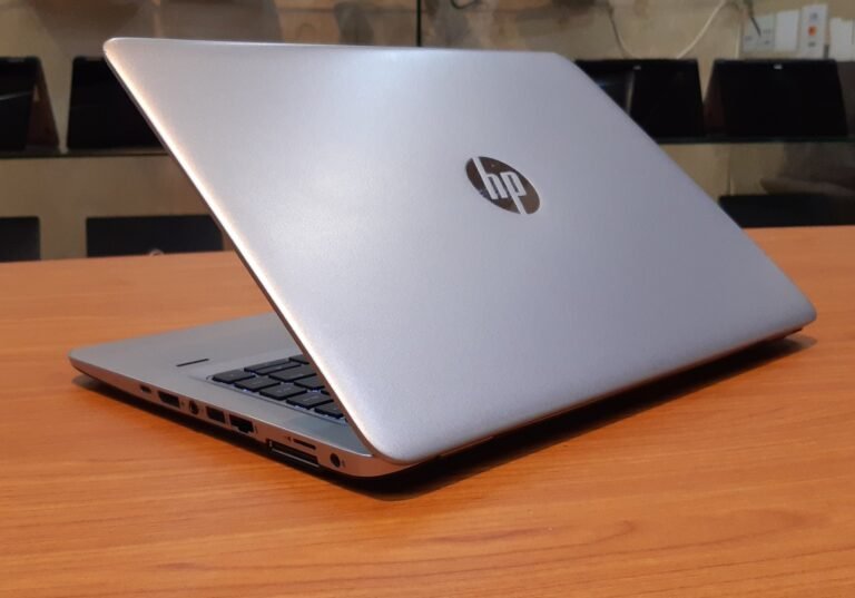 HP EliteBook 745 G3/AMD PRO A10-8700B R6/RAM- 8 GB/Hard Disk -128 SSD/vga-AMD Radeon R6 Graphics 512 To 4G/WIN 10 - Image 2