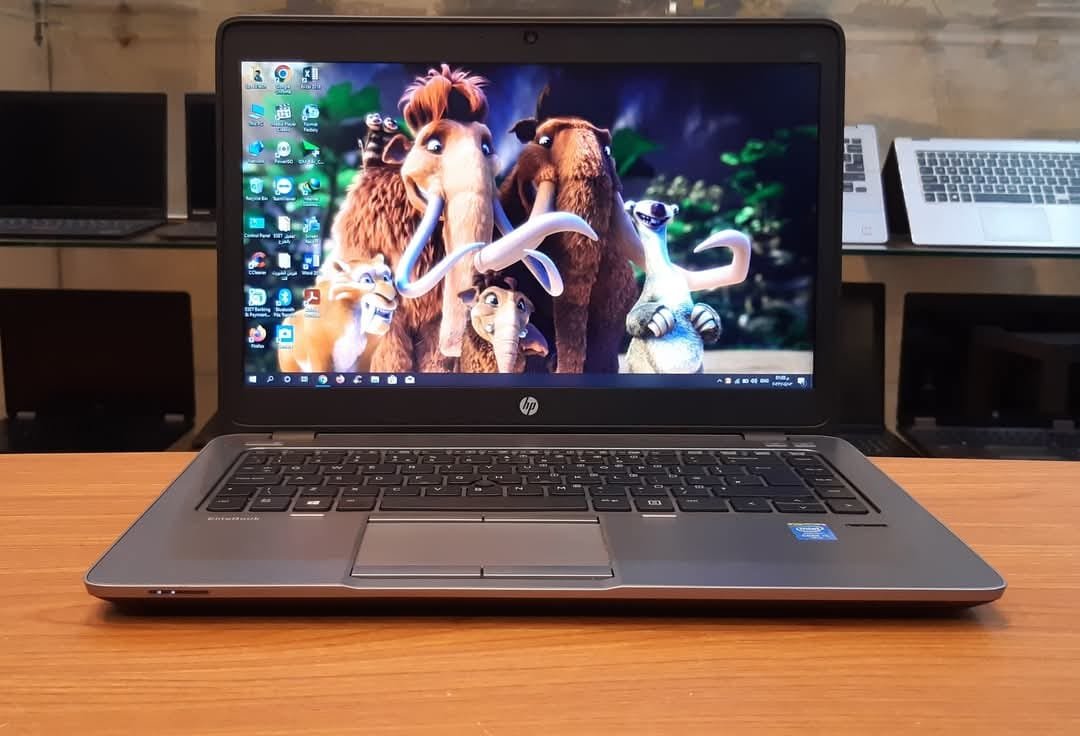 HP EliteBook  840 G2/Intel Core I5-5300U  CORE I5 GEN5/RAM- 8 GB/Hard Disk -256 SSD M.2/vga-Intel HD Graphics 5500 128 To 4G/Backlieght