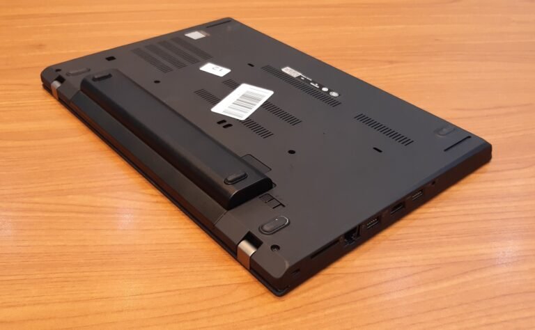 Lenovo ThinkPad T480/Intel Core i5-7300U Vpro CORE I5 GEN7/RAM- 8 GB R4/Turn 180 - Image 5