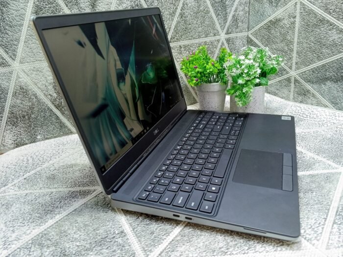 Dell Precision 7550/Intel Core i7-10875H/NVIDIA Quadro RTX 5000 Max-Q/Ram:32GB DDR4/Hard: 512GB NVMe SSD/الشاشة: 15.6” FHD - Image 3