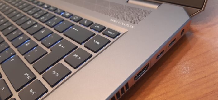 HP Zbook Studio G5 Mobile WorkStation/Intel Core i7-8850H Vpro  Core i7-GEN8/RAM- 16 GB R4/Hard Disk - 512 SSD M2/vga-NVIDIA Quadro P1000M 4G TO 12G + Intel UHD Graphics 630 To 8G - Image 8