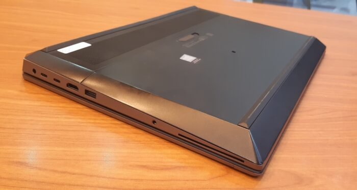 HP ZBook 15 G5/Intel Core I7-8850H	CORE I7 GEN8/RAM- 16 GB R4/Hard Disk - 256 SSD M.2/vga-Nvidia Quadro P2000 4G To 12G + Intel UHD Graphics 630 To 8G - Image 6