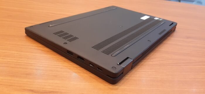 DELL Latitude 7390/ntel Core I5-8350U CORE I5 GEN8/RAM- 8 GB R4/Hard Disk - 256 SSD M.2/vga-Intel UHD Graphics 620 To 4G/TURN X360/TOUCH SCREEN - Image 2