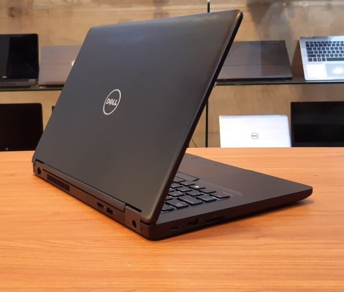 Dell Latitude 5480/Intel Core i5-7820HQ /RAM- 8 GB R4/ Hard Disk -256 m2 SSD/vga-Intel HD Graphics 630 To 4G/Turn 180 - Image 5