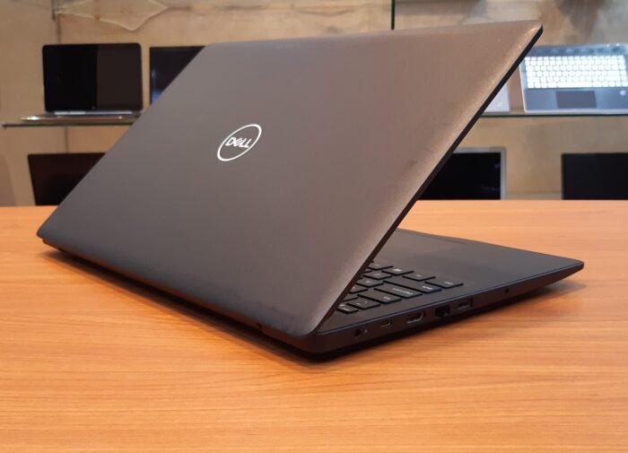 DELL Latitude 3590/Intel Core i7-8550U CORE I7 GEN8/RAM- 8 GB R4/Hard Disk - 256 SSD M.2/vga-AMD Radeon ™ 530 2G To 6G + Intel UHD Graphics 620 To 4G - Image 4