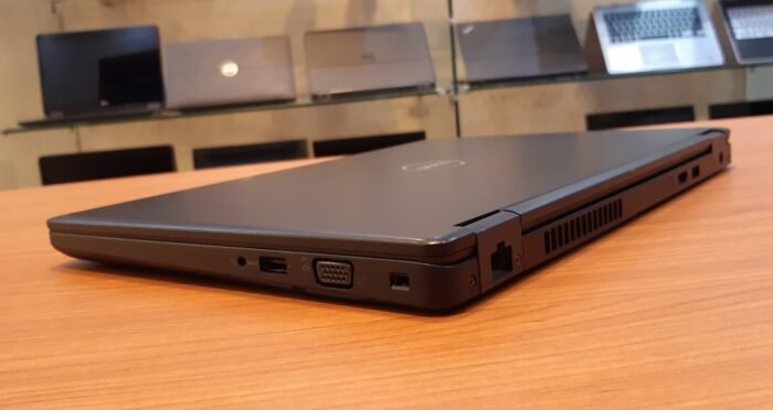 Dell Latitude 5480/Intel Core i5-7820HQ /RAM- 8 GB R4/ Hard Disk -256 m2 SSD/vga-Intel HD Graphics 630 To 4G/Turn 180 - Image 2
