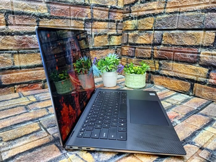 Dell  Precision 5550 Slim 4K Touch/CPU : Core i7-10850H/Ram : 32GB/Hard : SSD  512G M.2 NVME/GPU 1 : NVIDIA Quadro T1000  4G/GPU 0 : intel HD 630/ Screen : 4K Touch Screen Frameless - Image 4