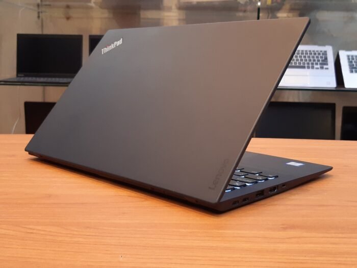 Lenovo ThinkPad X1 Carbon /Intel Core i7-7600U Vpro 2.90 GHZ /RAM- 16 GB R4/Hard Disk -256 SSD/Backlieght Turn 180/vga-Intel Iris Graphics 520 To 8G - Image 4