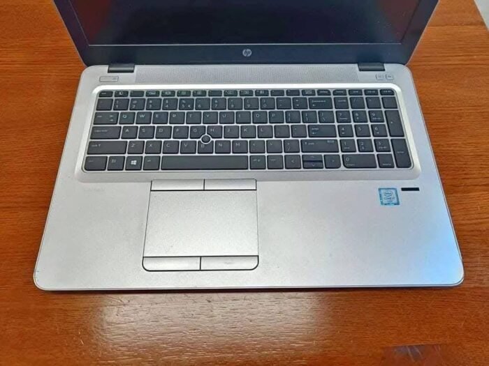 HP Elitebook 850 G3/ Intel Core i7-6600U@2.90GHz 6MB cache/Ram 8GB DDR4/display:Screen 15.6 inch Resolution : 1920 *1080 pixels. Slim Backlight Keyboard. Calculato/ Vga AMD Radeon R7. 1GB UP 8GB /Vga Intel HD Graphics 620. up to 8GB - Image 2