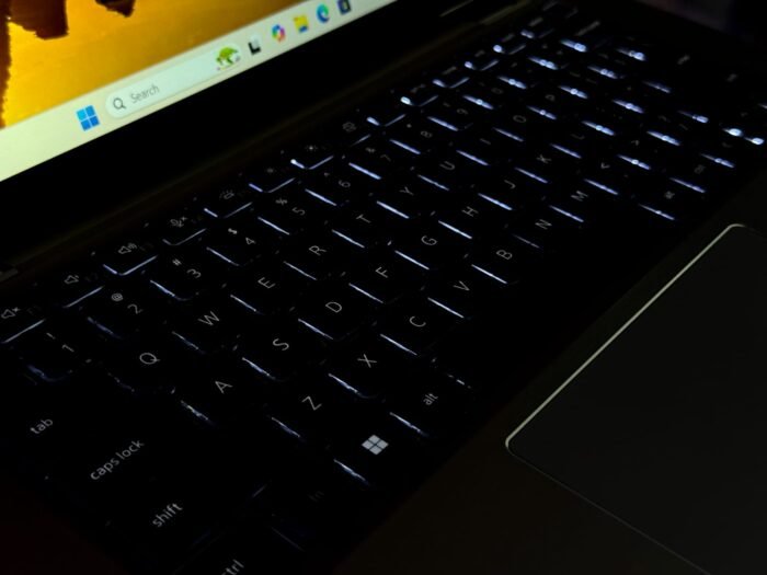dell latitude 7430 /processor core i7 12th جيل اثني عاشر /RAM:32GB DDR4/Hard: 1 TERA ssd m2 nvme/كارت الشاشة intel iris xe graphics upto 16GB/شاشة 14بوصة تاتش سكرين x360 - Image 3