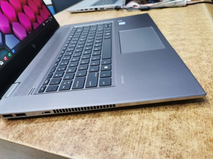 HP Zbook G6 StudioUltraSlim/Ci7-9850H @ 2.60GHz. 6 Cores. 12MB Cache/Ram 16GB DDR4/Hard disk:SSD 512GB NVMe/VGA Nvidia Quadro 4GB DDR/15.6 inch. Full HD. Backlight5. P1000 - Image 7